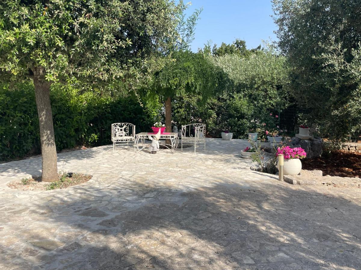 Villa Dei Fiori Locorotondo Exterior foto